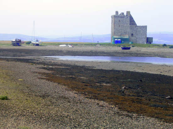 Lochranza Castle