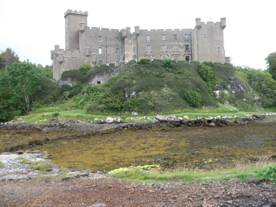 from west dunvagan castle scotland picture
