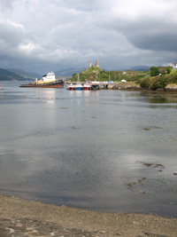 caisteal maol with boats isle of skye picture