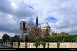 Download Paris France Wallpaper