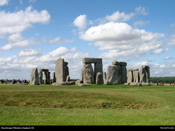 Free Stonehenge, Wiltshire, England, UK Desktop Wallpaper